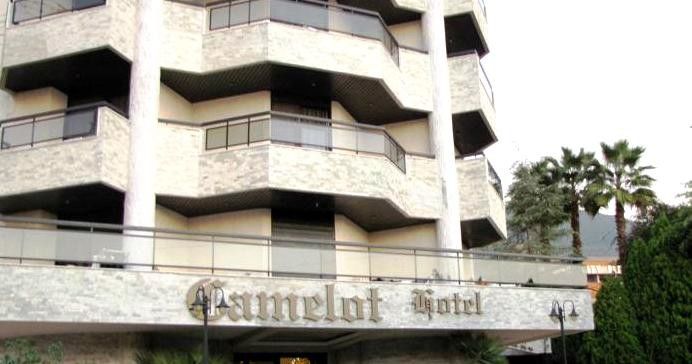 Camelot Hotel Джуния Екстериор снимка