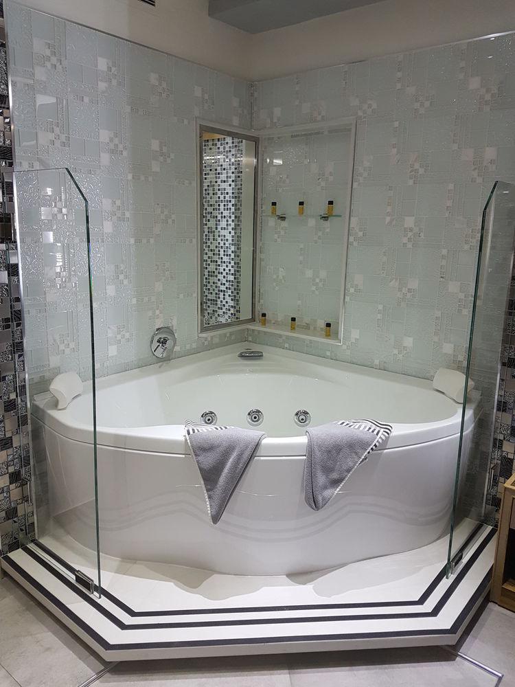Camelot Hotel Джуния Екстериор снимка