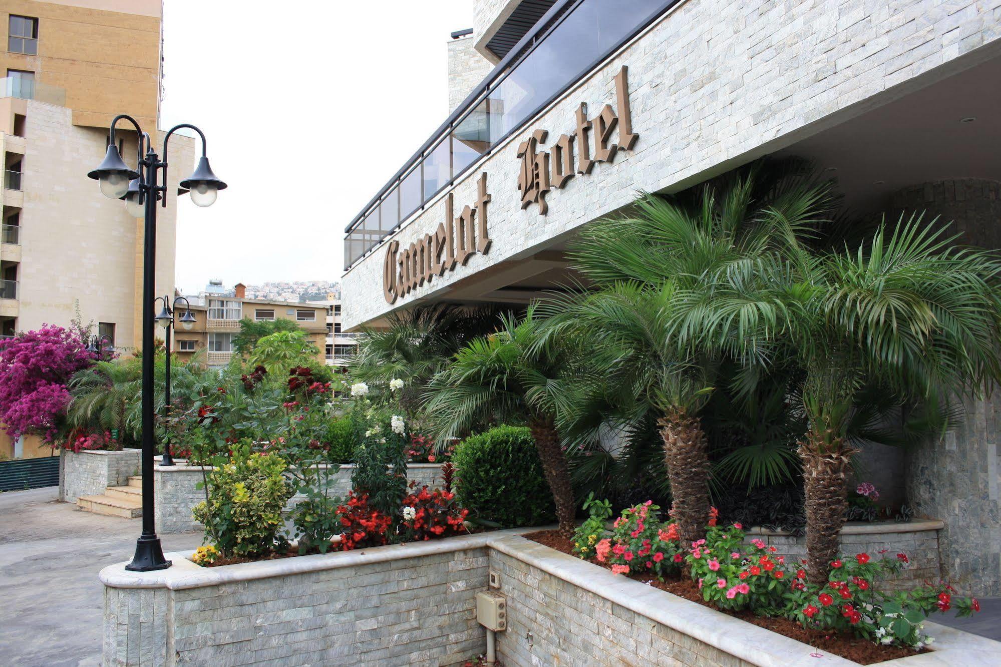Camelot Hotel Джуния Екстериор снимка