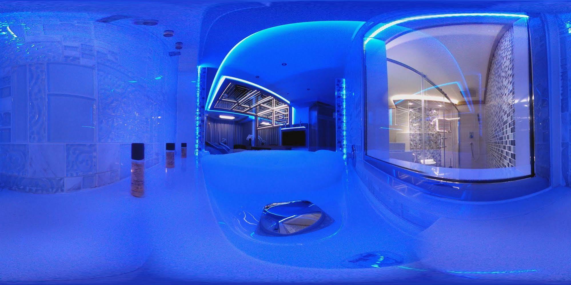 Camelot Hotel Джуния Екстериор снимка